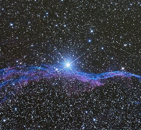 Планетарий HomeStar Extra: стоит ли искать в 2025 году