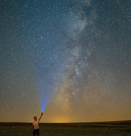 Идеи для романтической атмосферы с комнатным планетарием