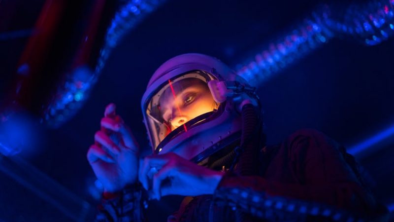 Где купить материалы для потолка в звездах в 2025 году